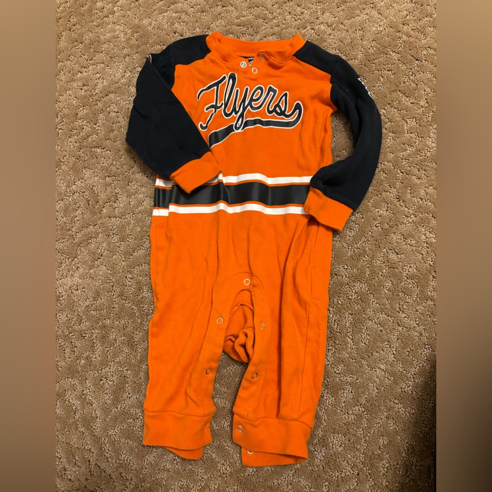 Philadelphia Flyers Baby Outfit